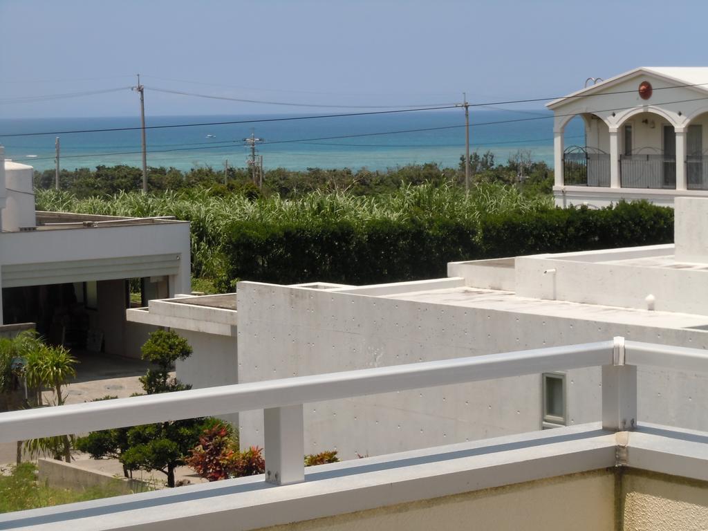 Guest House Route 6 Yomitan Ngoại thất bức ảnh